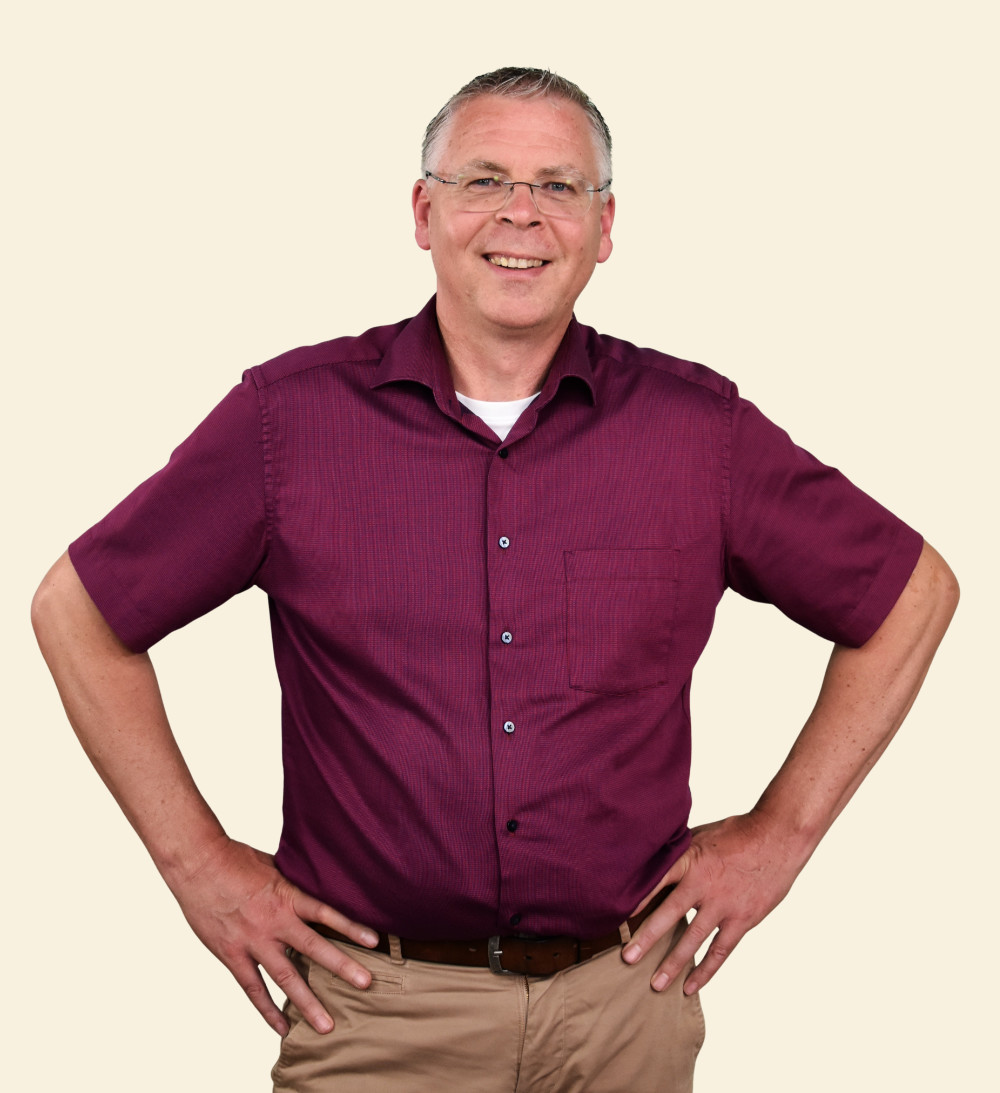 Experte für Familienaufstellung und systemische Aufstellung: Stefan Putz, seit 20 Jahren systemischer Berater und Therapeut.